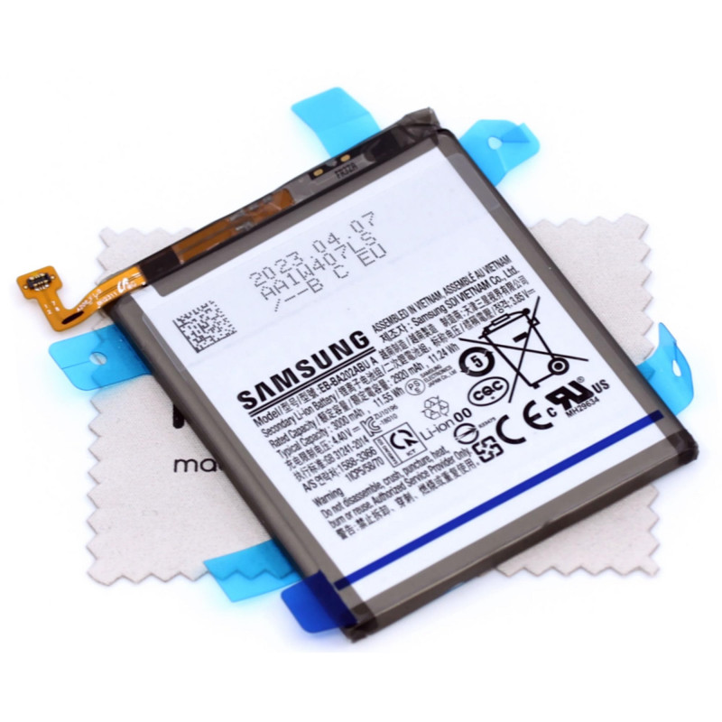 Batterie pour d'origine Samsung EB-BA202ABU pour Samsung Galaxy A20e (A202F) avec Chiffon de Nettoyage pour écran mungoo argenté